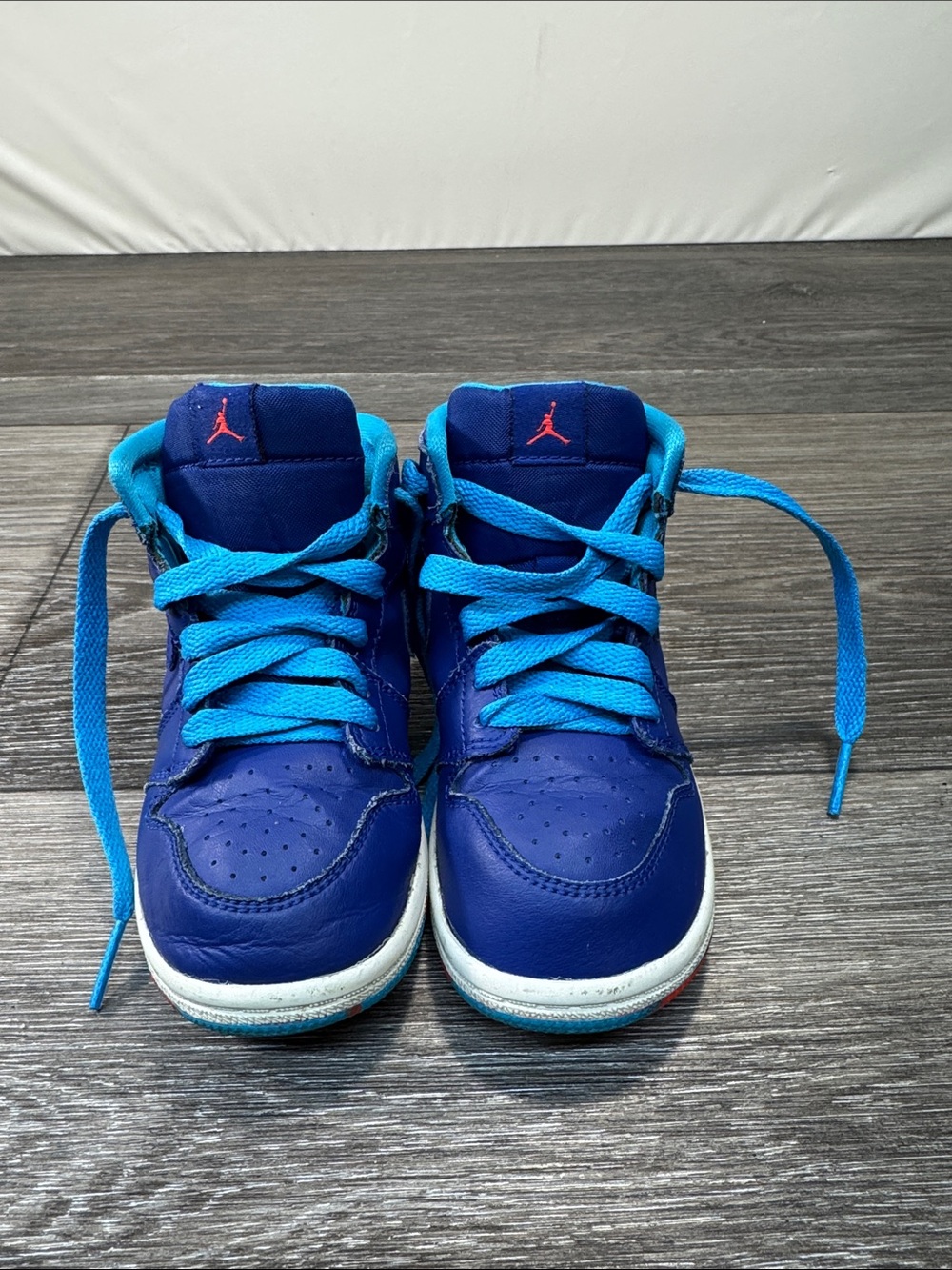 Nike air Jordan Blue Sneakers baby 8C (h27)